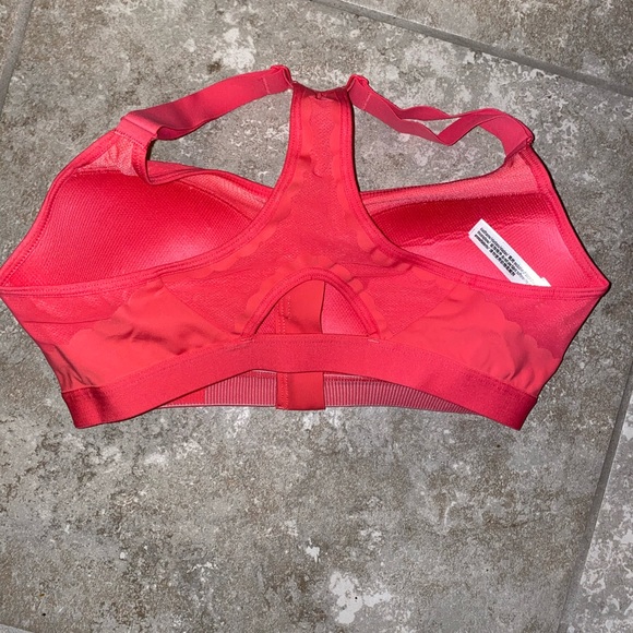 Victoria’s Secret Sport Capri & bra SET NEW - Picture 2 of 7